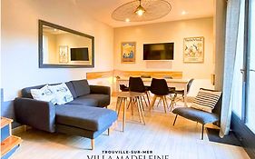 Villa Madeleine rénovée plage hyper centre